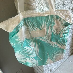 Aloha colllection beach bag